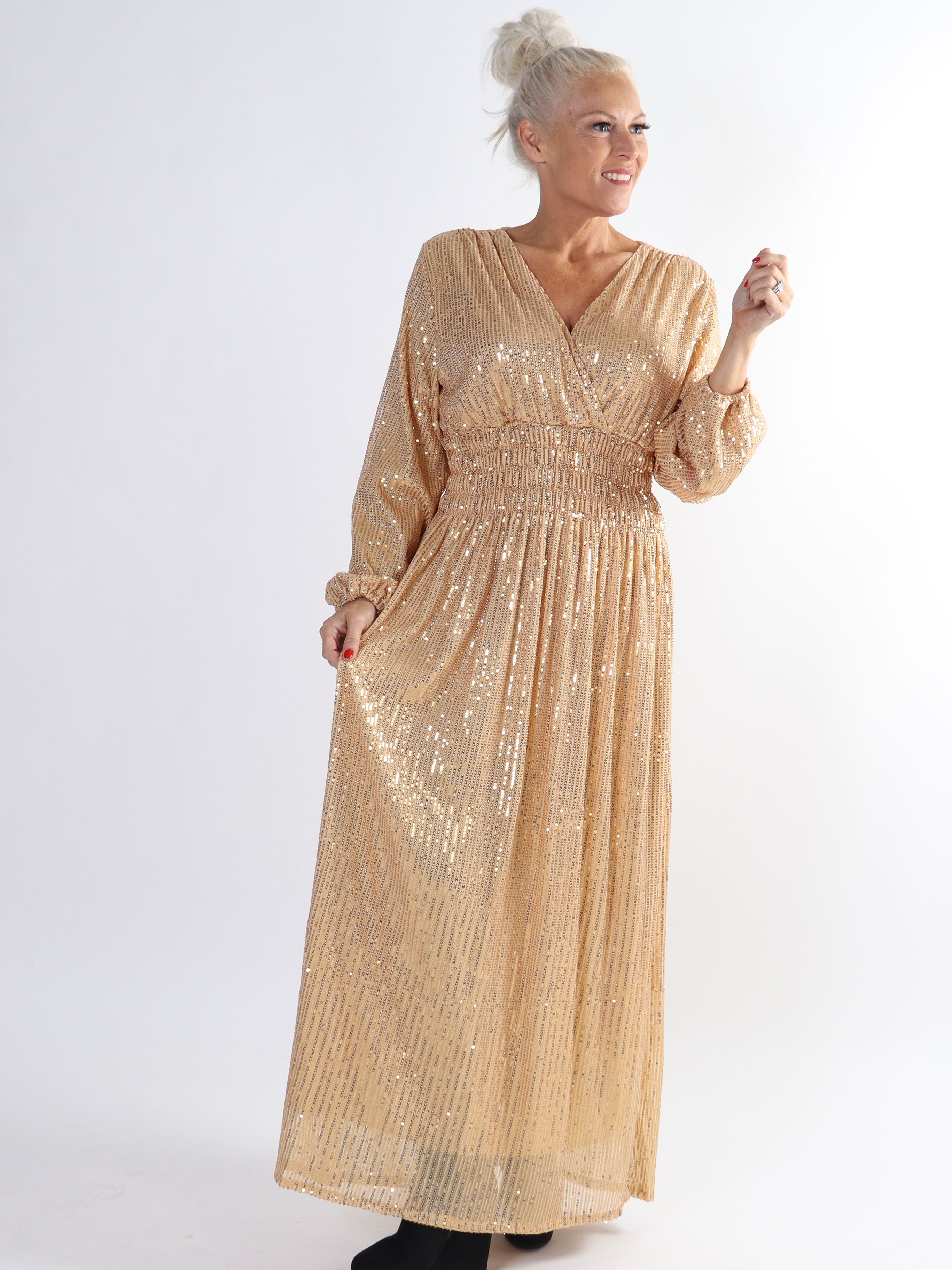 Pams Glitter L/S - Lang smuk plus size kjole med pailletter